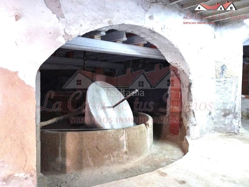 Foto 6b5fbeff-f2c2-4daf-adaa-bea9d9797fe7. Maison avec parking dans Sax