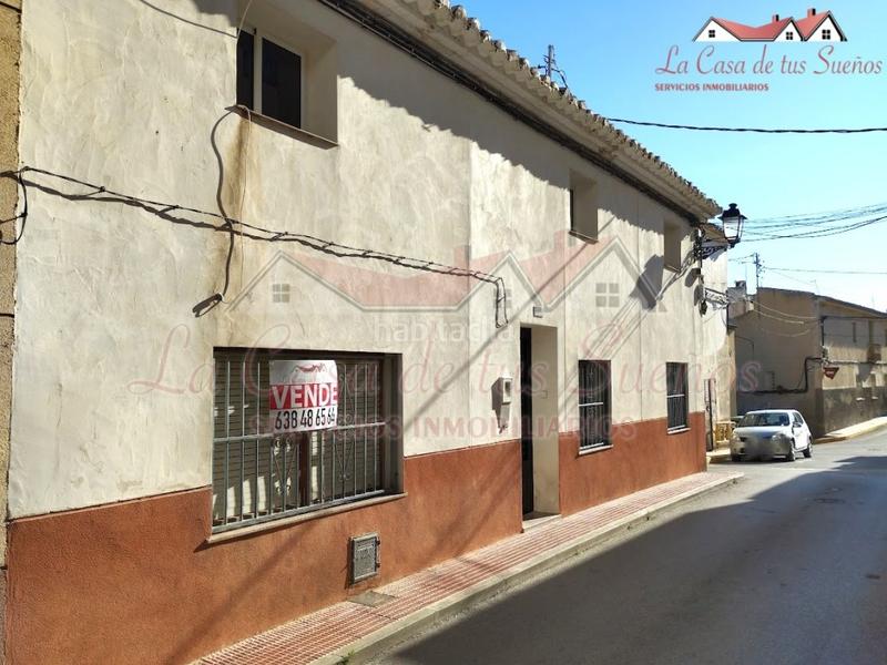 Foto 927b5be3-91d9-4c9d-9432-d81fc2e48a0d. Maison avec parking dans Sax