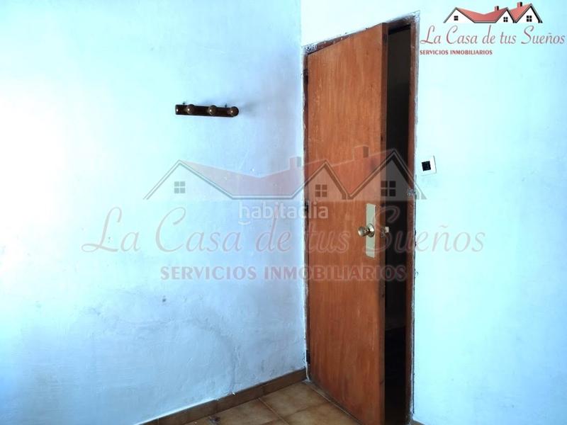 Foto a69a962e-4657-4496-95ae-af7ef3172b61. Maison avec parking dans Sax