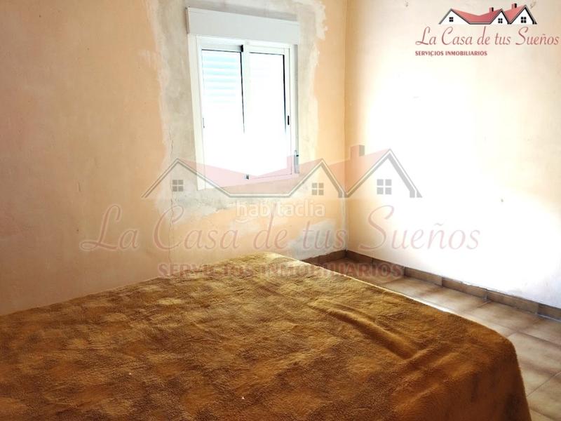 Foto d67bea50-afb8-4ba9-8bae-2e961eb257e4. Maison avec parking dans Sax