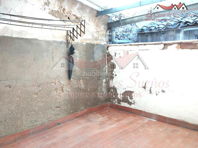 Foto f1c5a6c3-1b4e-4b56-83fc-08d3a5e246fa. Maison avec parking dans Sax