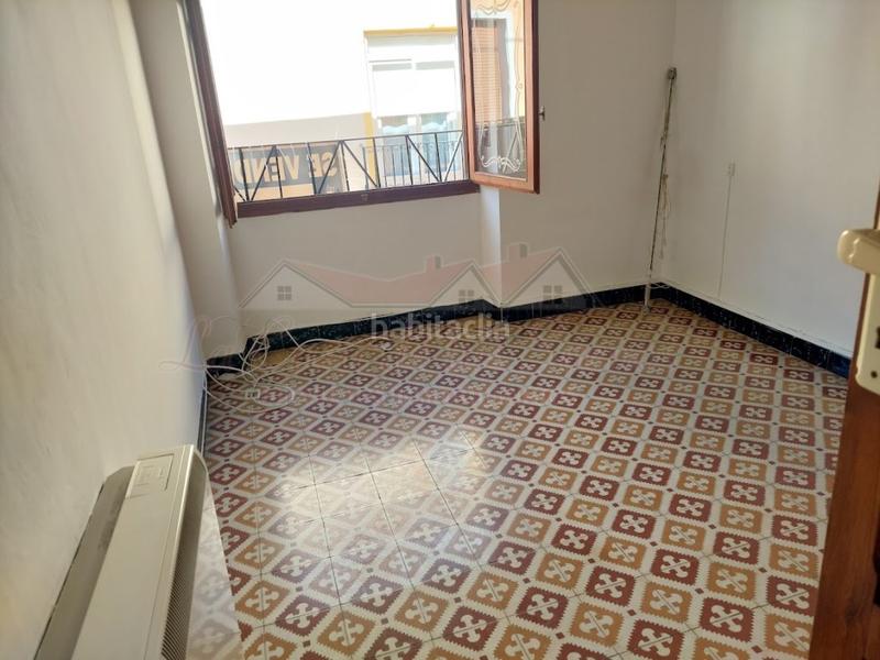 Foto 68216209-22d0-46e1-ae39-439d8abda784. Casa a Sax