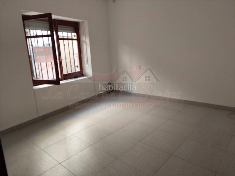 Foto 8aeb1a47-c3b6-4b30-a151-778ab96ce77a. Casa a Sax