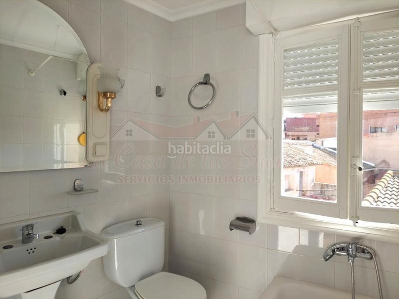 Foto 99858b1e-f2f2-49ba-831a-64d0484409fb. Casa a Sax