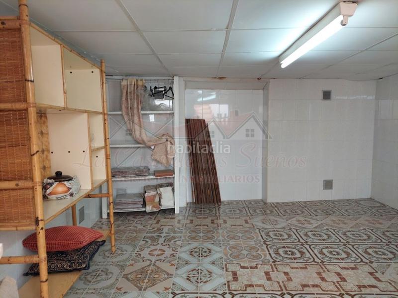 Foto f6a9a830-47af-45f9-a1ac-cfb829633741. Casa a Sax