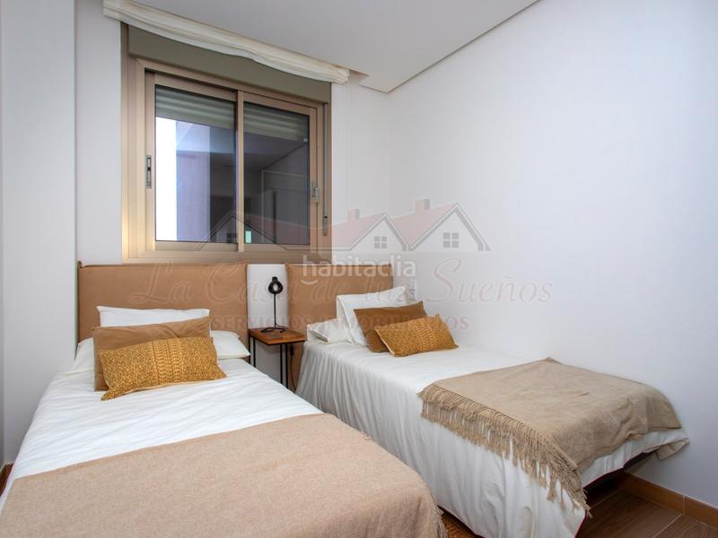 Foto ac78d1c5-2110-4603-a625-713efd55a51a. Àtic amb aparcament a Playa Tamarit-Playa Lissa Santa Pola