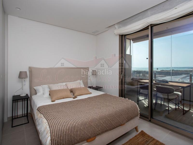 Foto aec81963-3a18-4f68-b574-f0f167b0be99. Àtic amb aparcament a Playa Tamarit-Playa Lissa Santa Pola