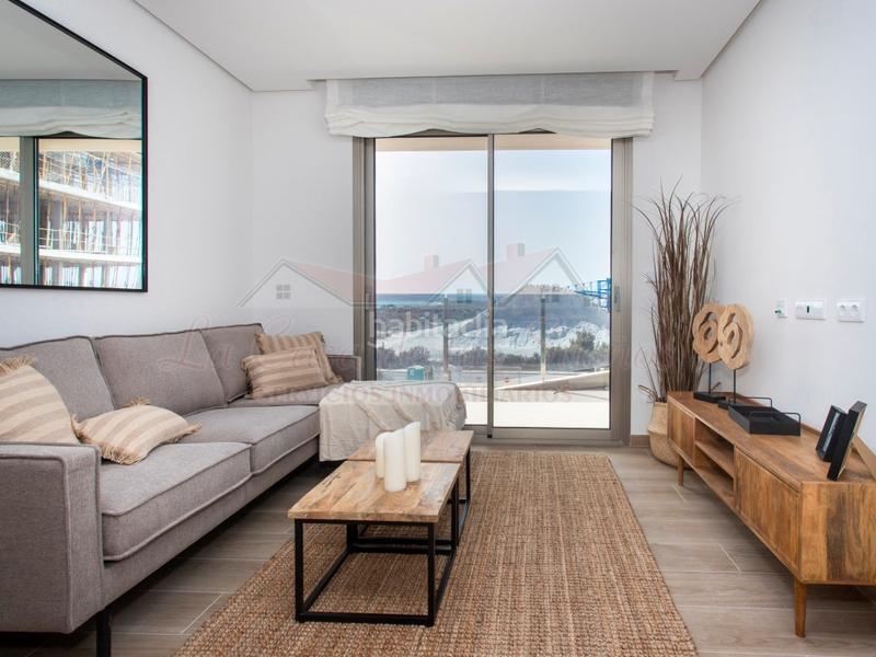 Foto afc7a013-af82-4f13-b185-62ee5f4ff61b. Àtic amb aparcament a Playa Tamarit-Playa Lissa Santa Pola