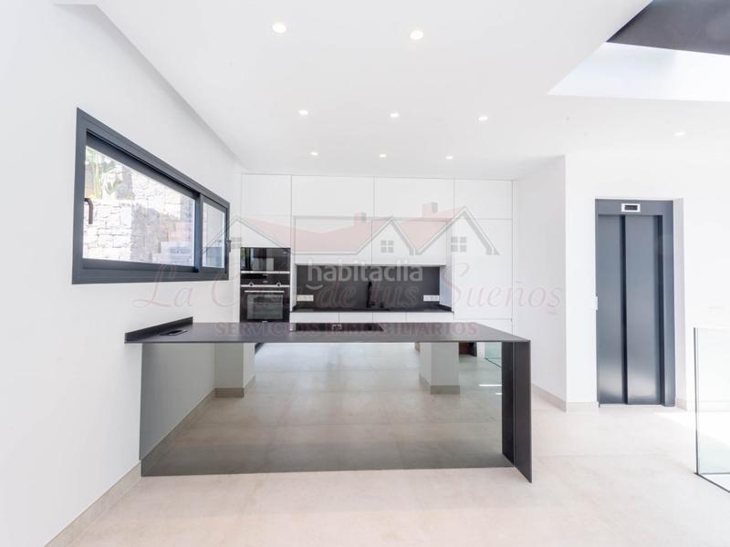 Foto 51483de8-5e90-4ec8-b73e-e4a17c910492. Chalet in Altea hills Altea