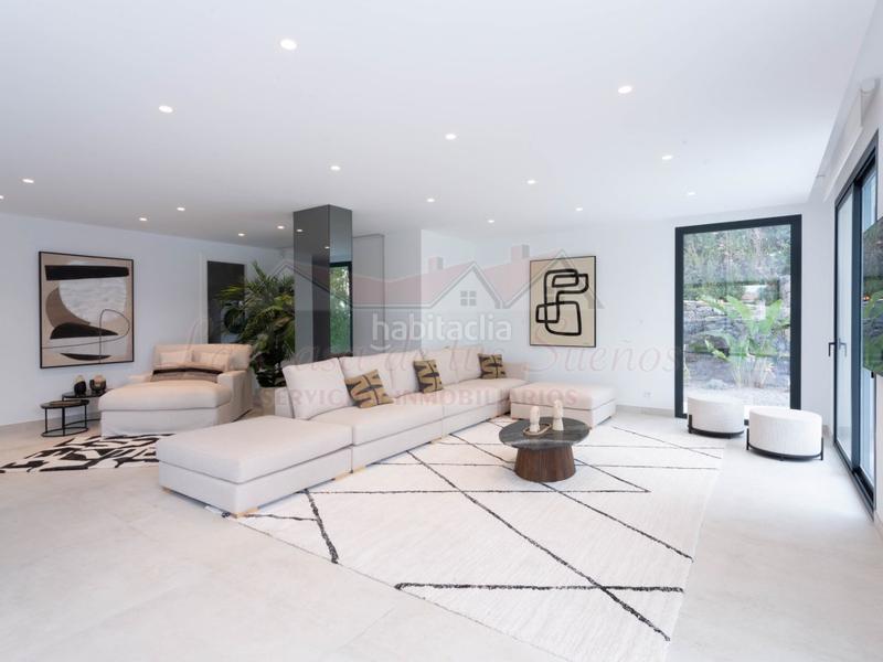 Foto a42427aa-2f64-4e01-84ba-be9b2b4c3b07. Chalet in Altea hills Altea