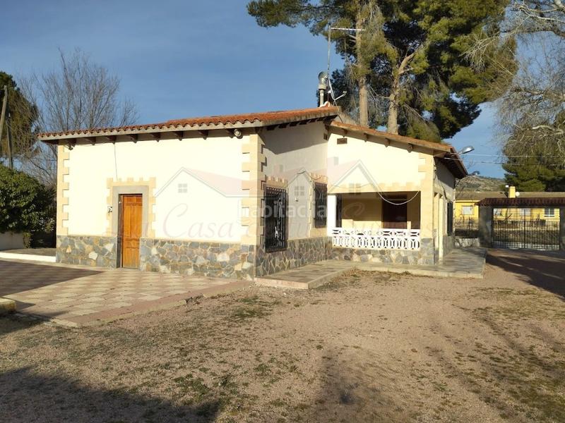 Foto a65dc0d4-398b-4176-b5e4-6852554ff59e. Bauernhof in Sax