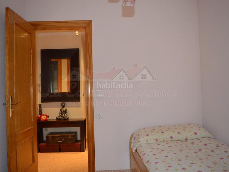 Foto 0054512c-eb55-4adb-a554-d680c6101dea. Duplex avec parking dans Centro Elda