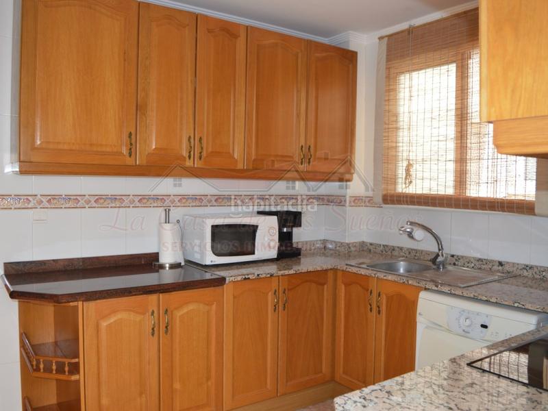 Foto 19347747-ab6f-428a-a176-a3c16c8dcf87. Duplex avec parking dans Centro Elda