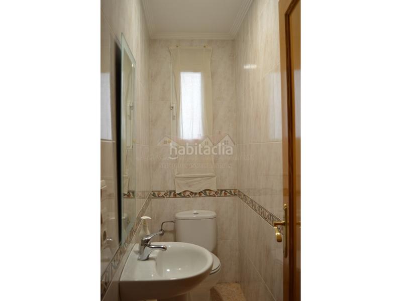 Foto 1d7a4ac3-17a5-4b99-b4d5-4464dc251413. Duplex avec parking dans Centro Elda