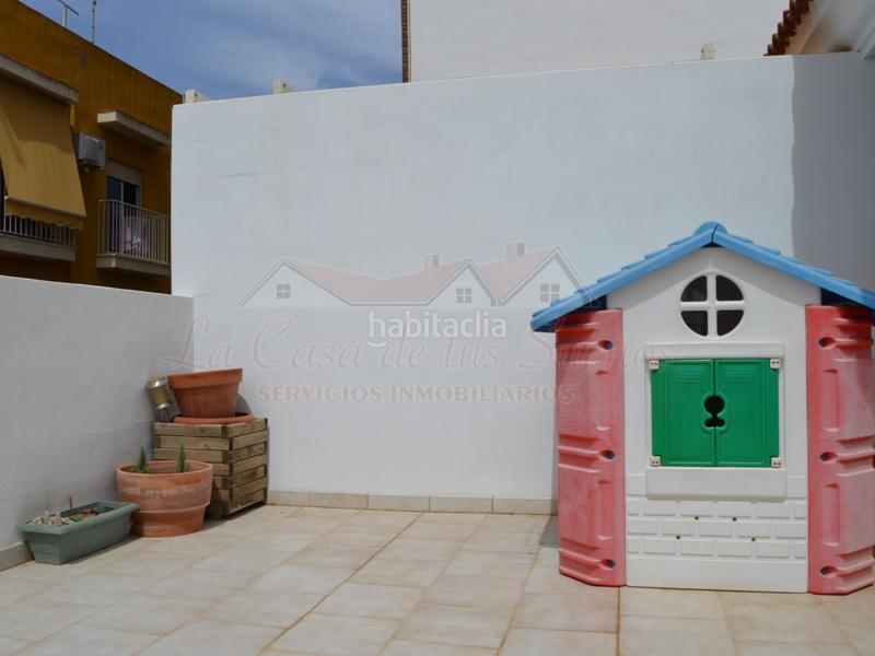 Foto 7ceb2993-db8a-4ec1-994d-f85904be98cb. Duplex avec parking dans Centro Elda