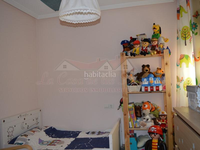 Foto 976cb23c-1fe8-4c9f-8385-ac58d9f1dfd2. Duplex avec parking dans Centro Elda