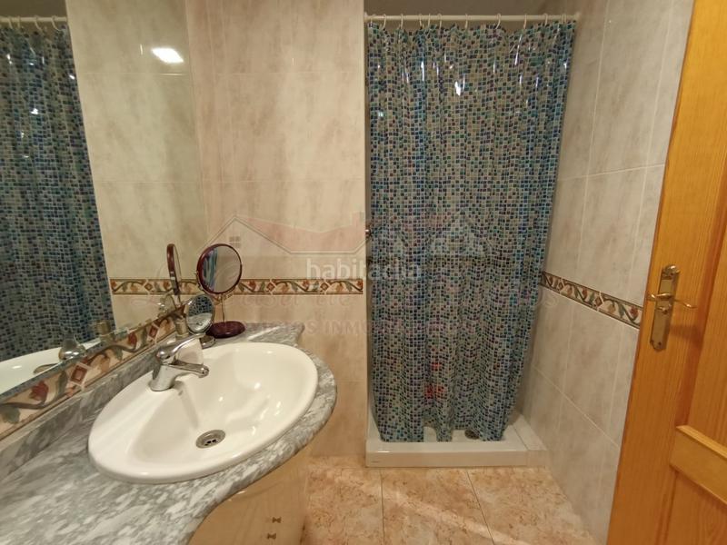 Foto cf8db5c3-b164-4c87-9a56-868d0184faea. Duplex avec parking dans Centro Elda