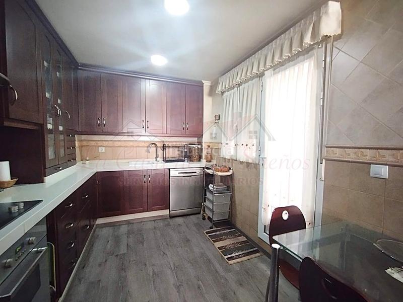 Foto c0354b85-db05-4ec5-9d70-b8a8b11de75b. Piso magnifico piso sin ascensor con terraza privada en Elda