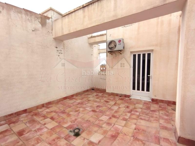 Foto e9a5d918-fa0e-4148-8234-e9880378cc46. Piso magnifico piso sin ascensor con terraza privada en Elda