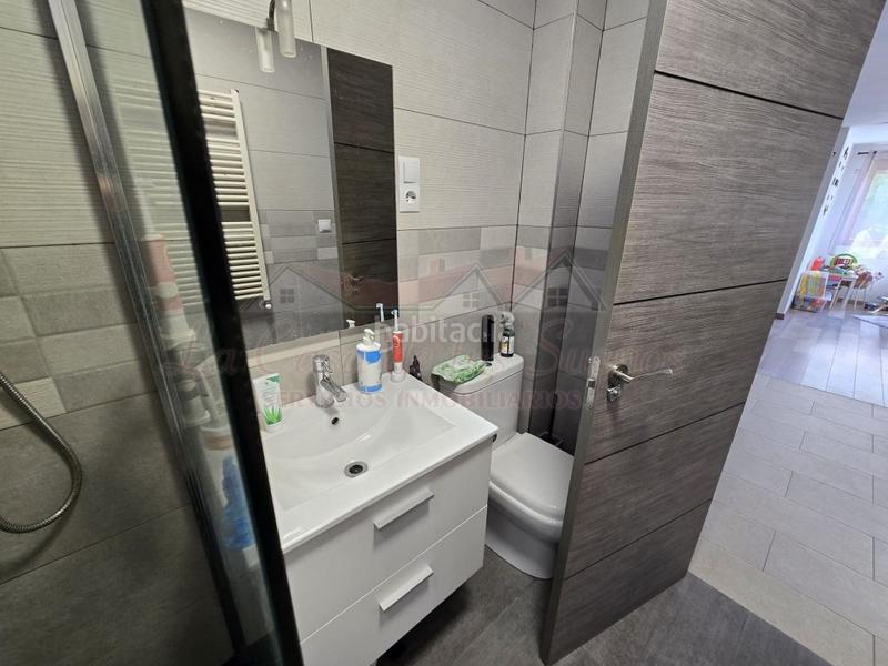 Foto 6c50db7c-7b7a-44e7-a208-9baafddcef37. Haus mit heizung pool in Sax