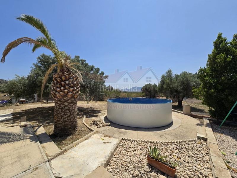 Foto bef072ee-1f0e-47cc-a664-dc81c5d5ae95. Haus mit heizung pool in Sax