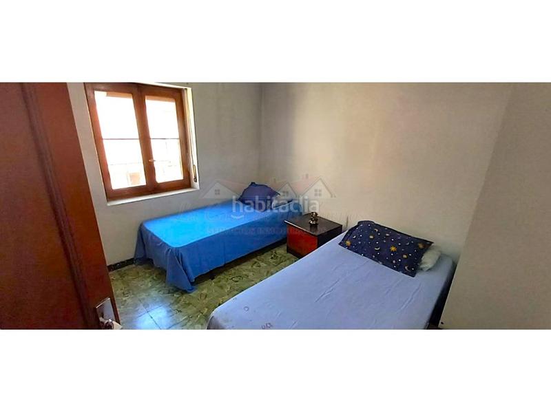 Foto 2786db61-f19b-446e-baf8-418bb8884101. Maison dans Sax