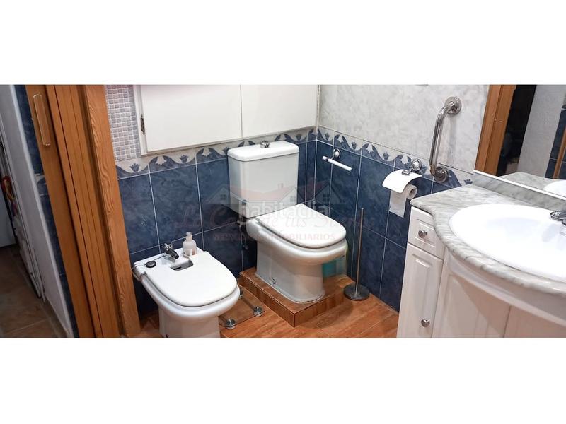 Foto c598b18d-549a-4114-adce-684c0a68630f. Maison dans Sax
