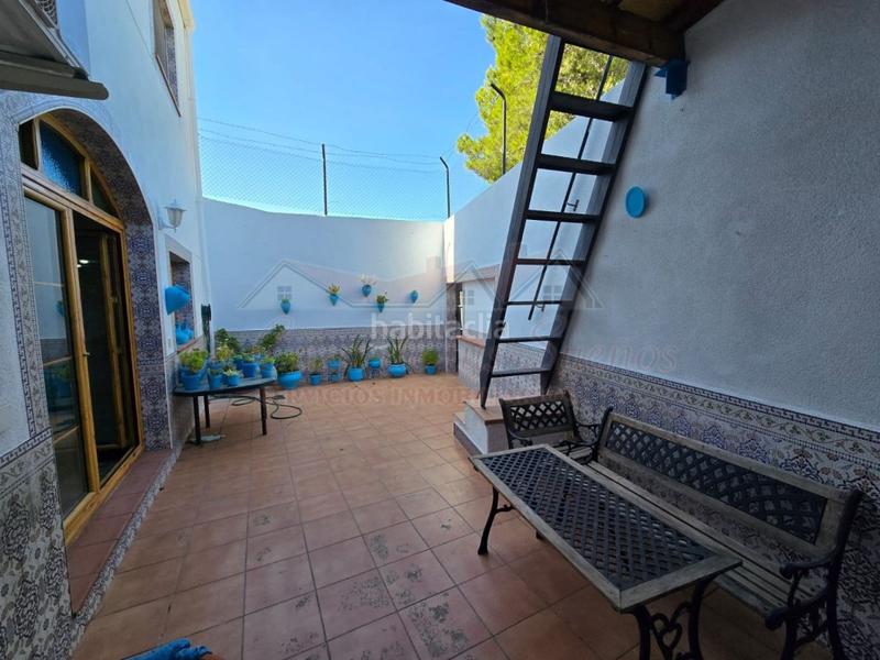 Foto af7167a0-d353-46d5-8b28-ed236ecb4f8d. Casa adosada pareado 4 habitaciones venta en Sax