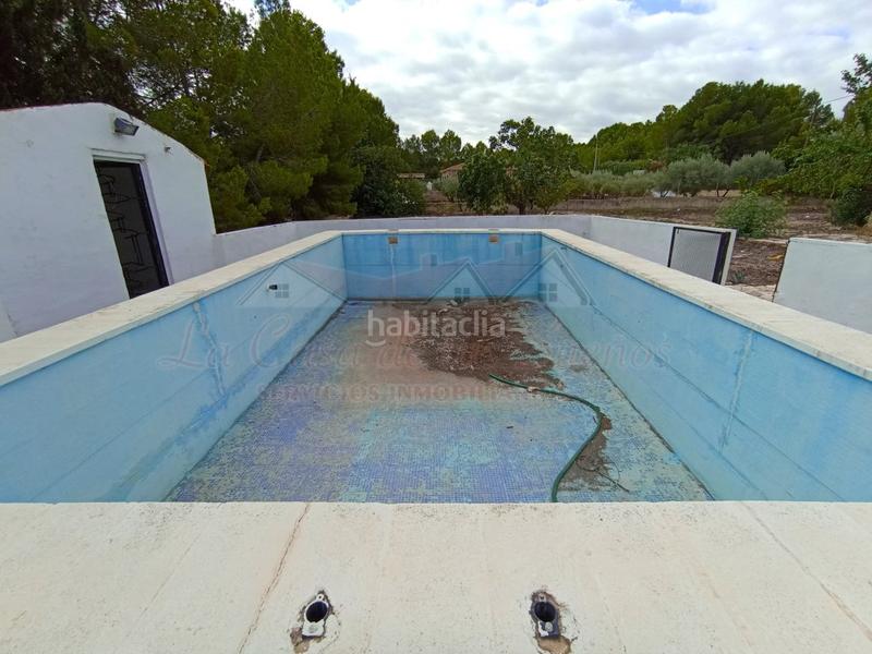 Foto 0850bb68-cc92-4a3e-85d8-8c688486b18f. Masía campo en Sax