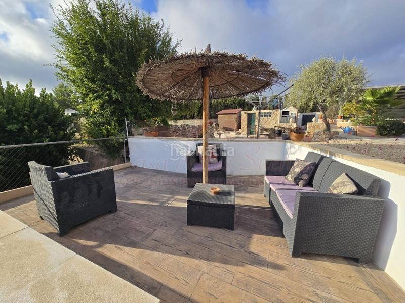 Foto 8be95d82-d322-48e8-9b00-1d0786d7bdcb. Casa con piscina in Sax