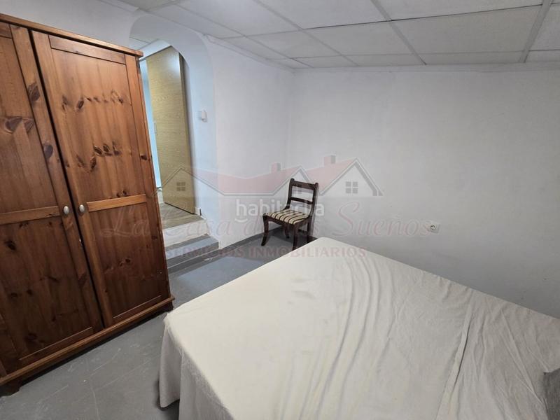 Foto b873459a-ed7f-40d8-a9cb-cf84ba34318f. Casa adossada amb piscina a Sax