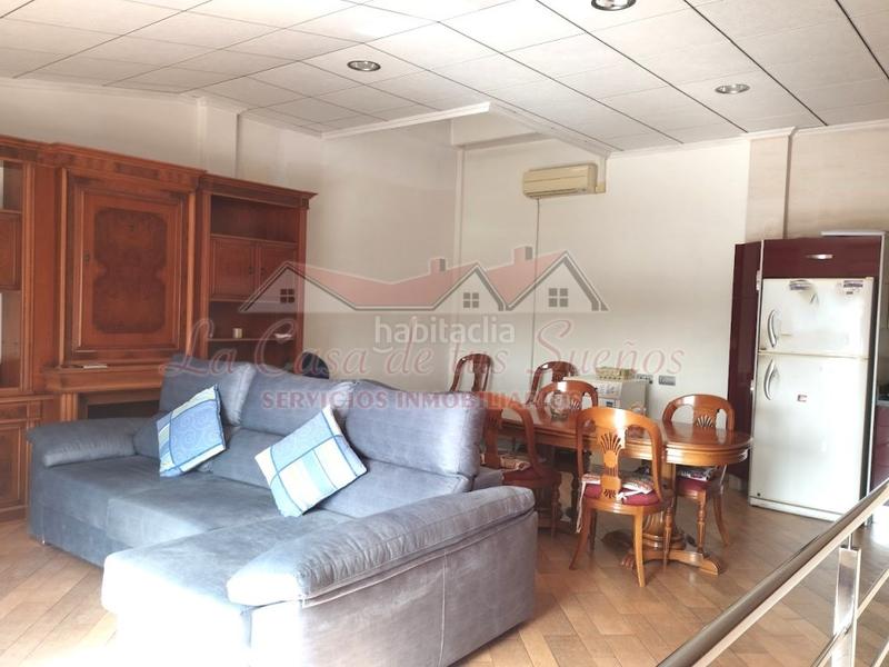 Foto 072b3290-a841-4099-8f89-0372c3bdeebc. Semi detached house with parking in Campo Alto-Club de Campo Elda