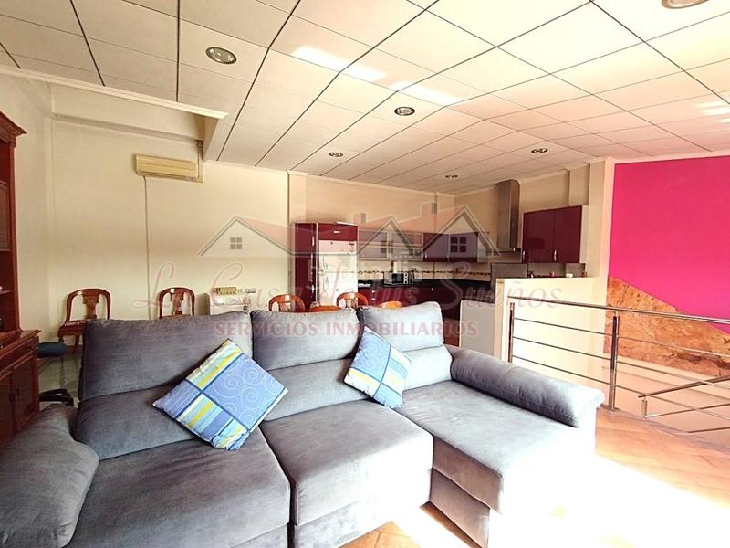 Foto 3b523957-6166-4b2f-aa0c-9897011e5f30. Semi detached house with parking in Campo Alto-Club de Campo Elda