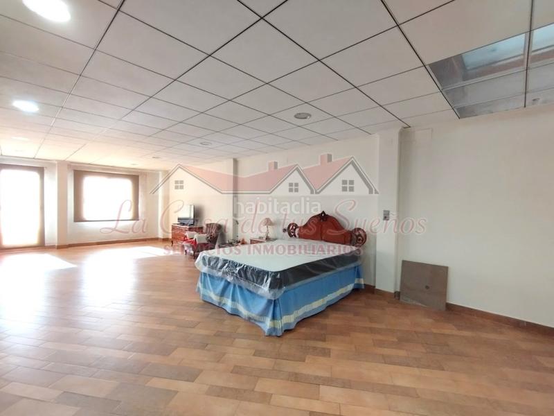 Foto c6e028cd-9e39-429b-958d-54a178df5299. Semi detached house with parking in Campo Alto-Club de Campo Elda