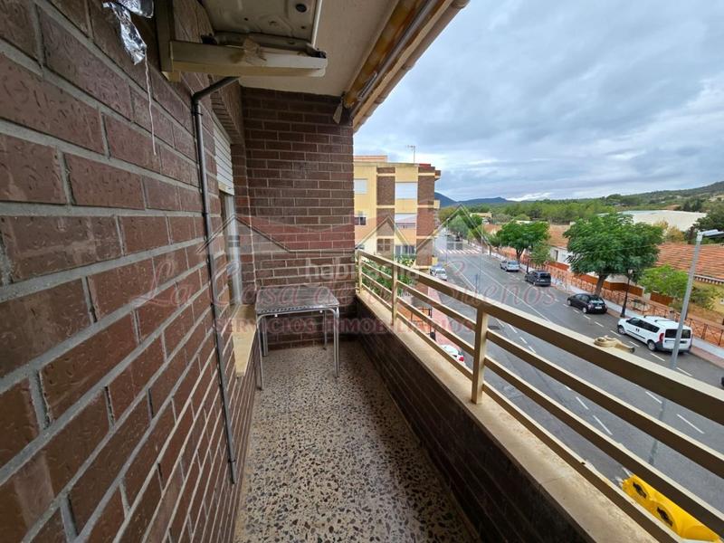 Foto e93756cd-8b98-48c6-a14a-5089c1607b71. Apartamento  4 habitaciones venta en Salinas