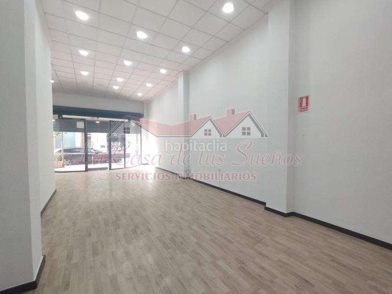 Foto cb68cba4-6263-46ad-af2e-471d45c3d05a. Geschäftsraum in Sax