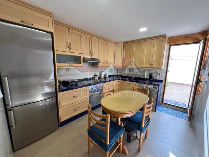 Foto 963b570d-c2d1-4433-b35e-060f5c106537. Casa a schiera con parcheggio in Sax