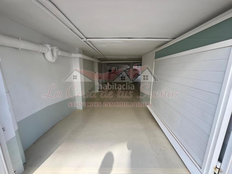 Foto cff0bfeb-4cd4-4fb8-a20e-220aab516040. Casa a schiera con parcheggio in Sax