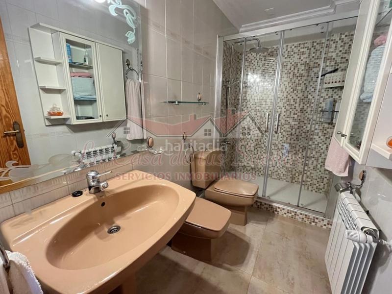 Foto fea2715d-61fa-4847-ac1c-4cce71033202. Casa a schiera con parcheggio in Sax