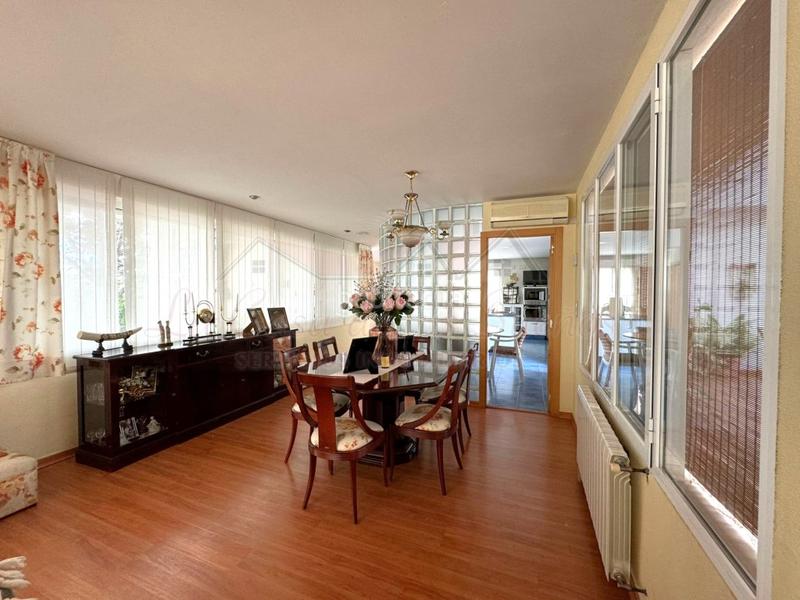 Foto 346a89bf-3d33-4a58-b748-02330e84179f. Casa con parcheggio in Sax