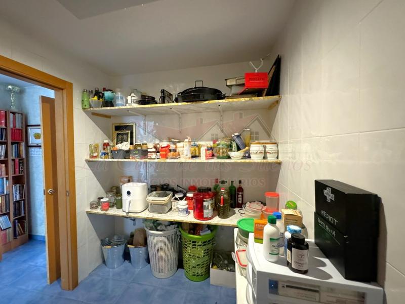 Foto 4fcce974-f7a1-4689-a2a8-d5288be30671. Casa con parcheggio in Sax