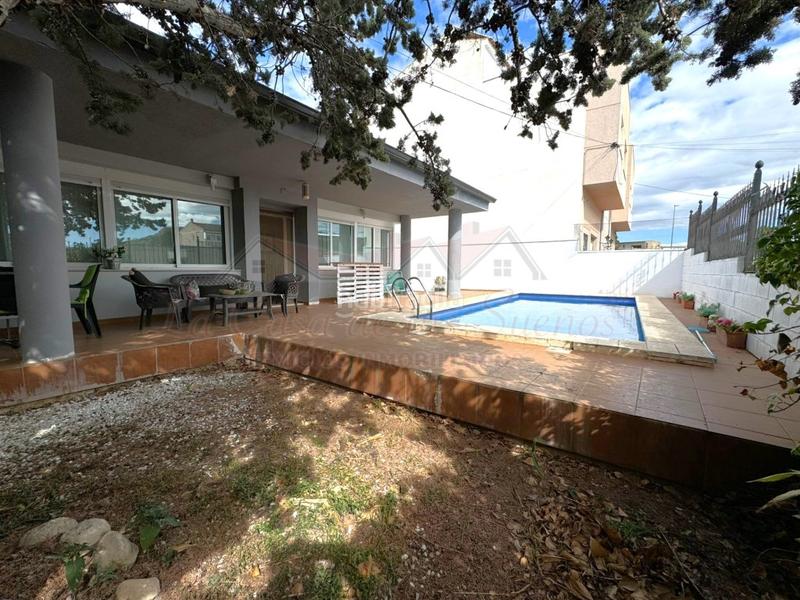 Foto 61c30fc6-16cb-4186-9dfa-b47d5af55acf. Casa con parcheggio in Sax