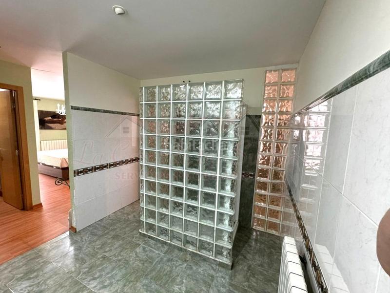 Foto 7c7fc363-c267-4919-893e-658c8129f6c4. Casa con parcheggio in Sax