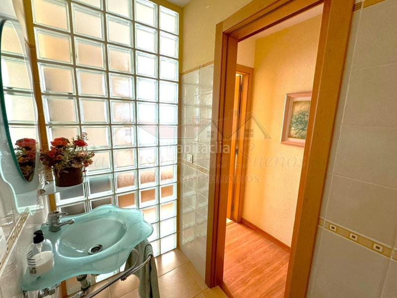 Foto 81196260-8dfe-4fbd-8847-fe0899ef294c. Casa con parcheggio in Sax