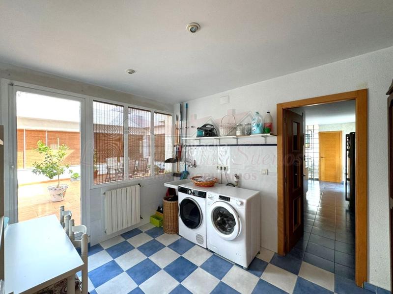 Foto 92bee1da-dc51-458d-95ee-2f19d78fc1fd. Casa con parcheggio in Sax