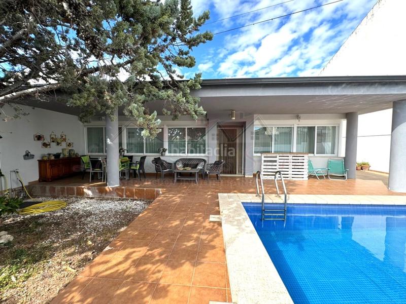 Foto a9e86cd9-692f-4ba7-8e4c-0cff62d8902b. Casa con parcheggio in Sax