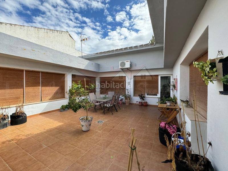Foto cad2a0a2-9535-4b31-87bb-495a0386f20a. Casa con parcheggio in Sax