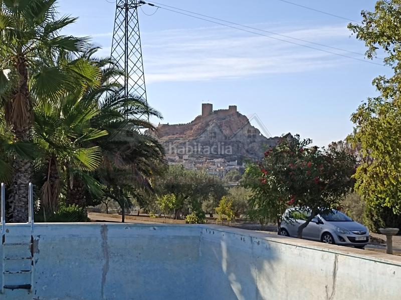 Foto fb463db1-7175-4099-8fb0-f93c65f73c55. Casa amb aparcament a Sax