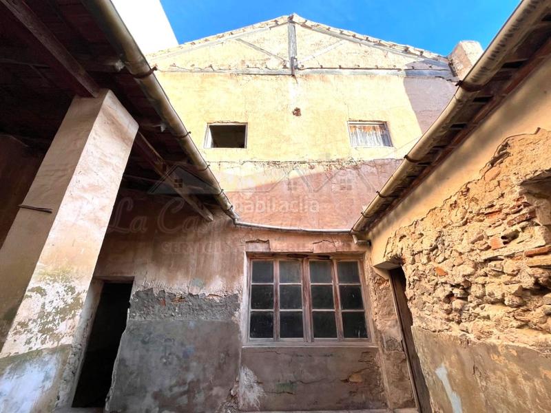 Foto cd8ea13e-d339-49e9-a965-870ca9696231. Wohngrundstück in Sax