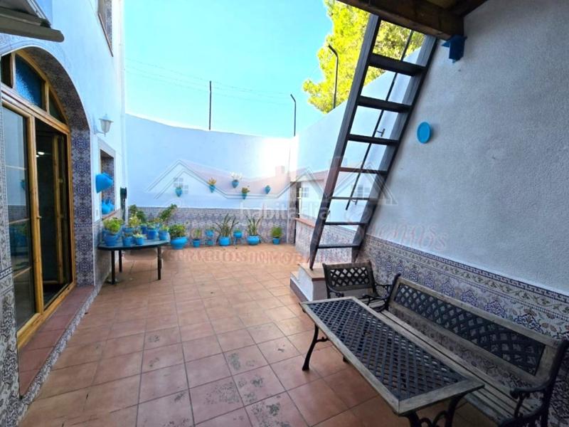 Foto 141b90f9-167d-4e3b-a87a-da1408c238ab. Casa con parcheggio in Sax